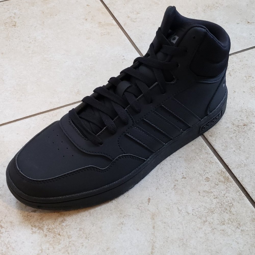 NEW Adidas Hoops 3.0 Mid Men's Basketball GV6683 Size 9.5 Black Shoes - Picture 2 of 7